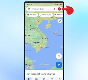Mở ứng dụng Google Maps trên điện thoại và nhấn vào ảnh đại diện tài khoản Google của bạn ở góc phải màn hình. 